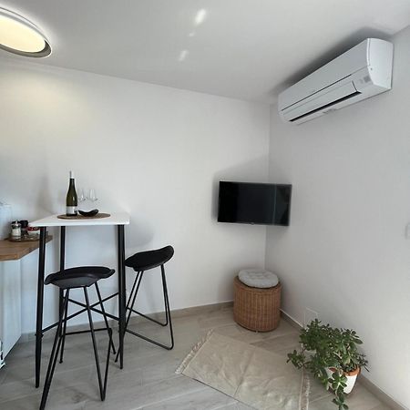 Apartments Old Town Hvar Sea View Хвар Екстер'єр фото