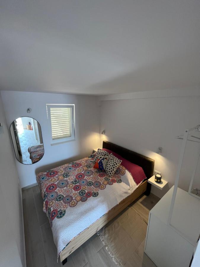 Apartments Old Town Hvar Sea View Хвар Екстер'єр фото