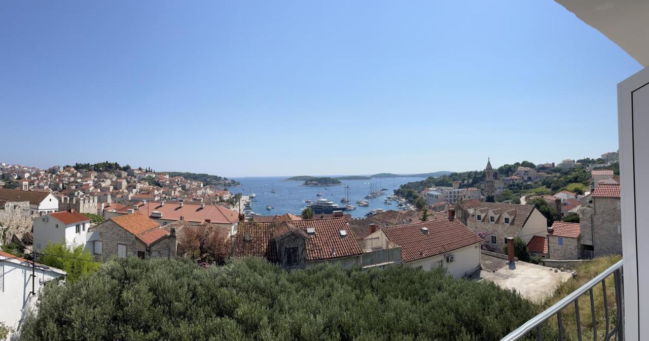Apartments Old Town Hvar Sea View Хвар Екстер'єр фото