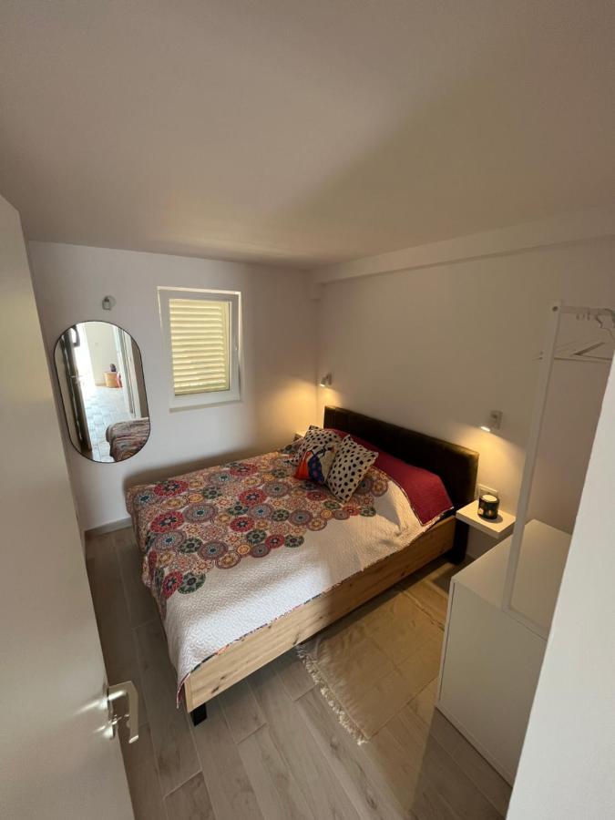 Apartments Old Town Hvar Sea View Хвар Екстер'єр фото