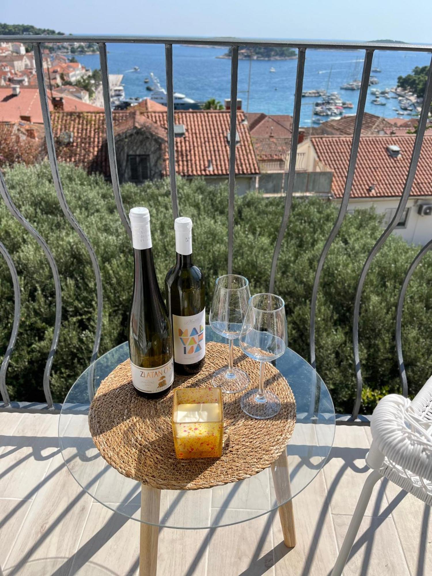 Apartments Old Town Hvar Sea View Хвар Екстер'єр фото