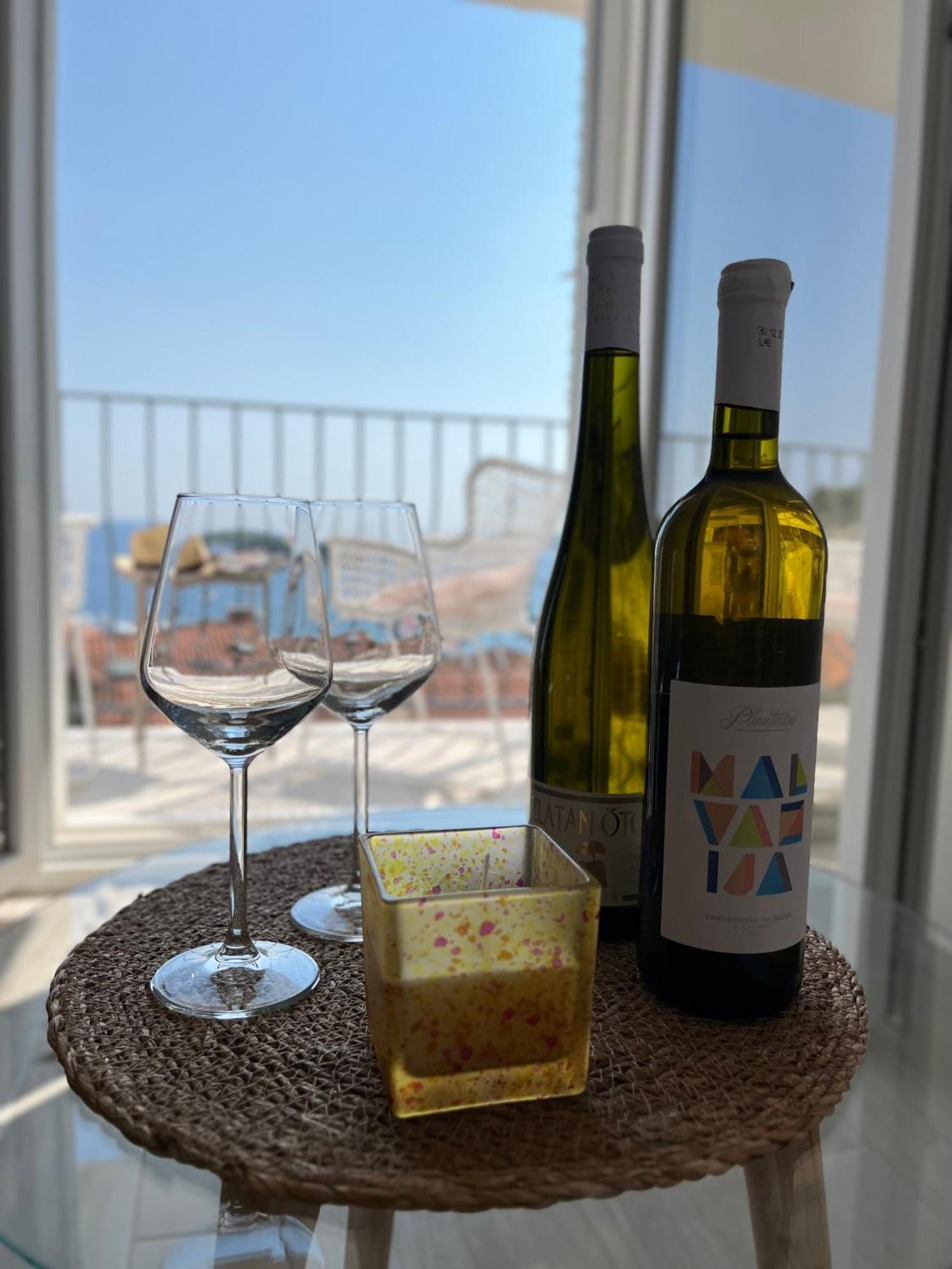 Apartments Old Town Hvar Sea View Хвар Екстер'єр фото